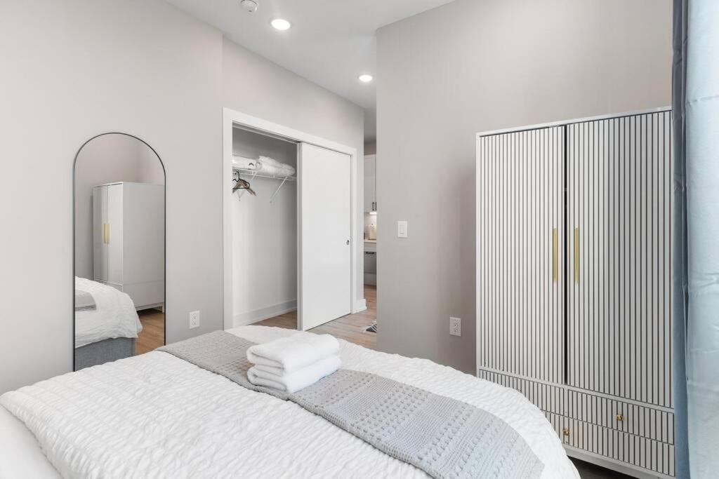Waterfront - Near Fishtown And Old Apartment *